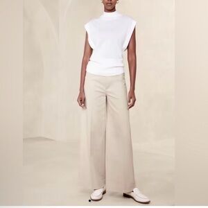 Elegant Banana Republic Factory Cream Wide Leg Mid-Rise Cotton Pants-2(S)